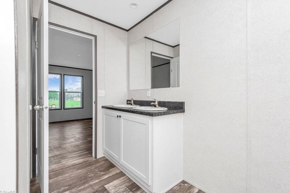 1250 Poplar Springs Rd, Elkin NC 28621-6103 exterior