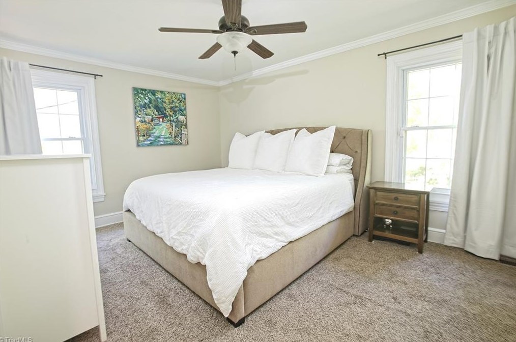 204 Lakewood Dr, Lexington NC  27292-4724 exterior