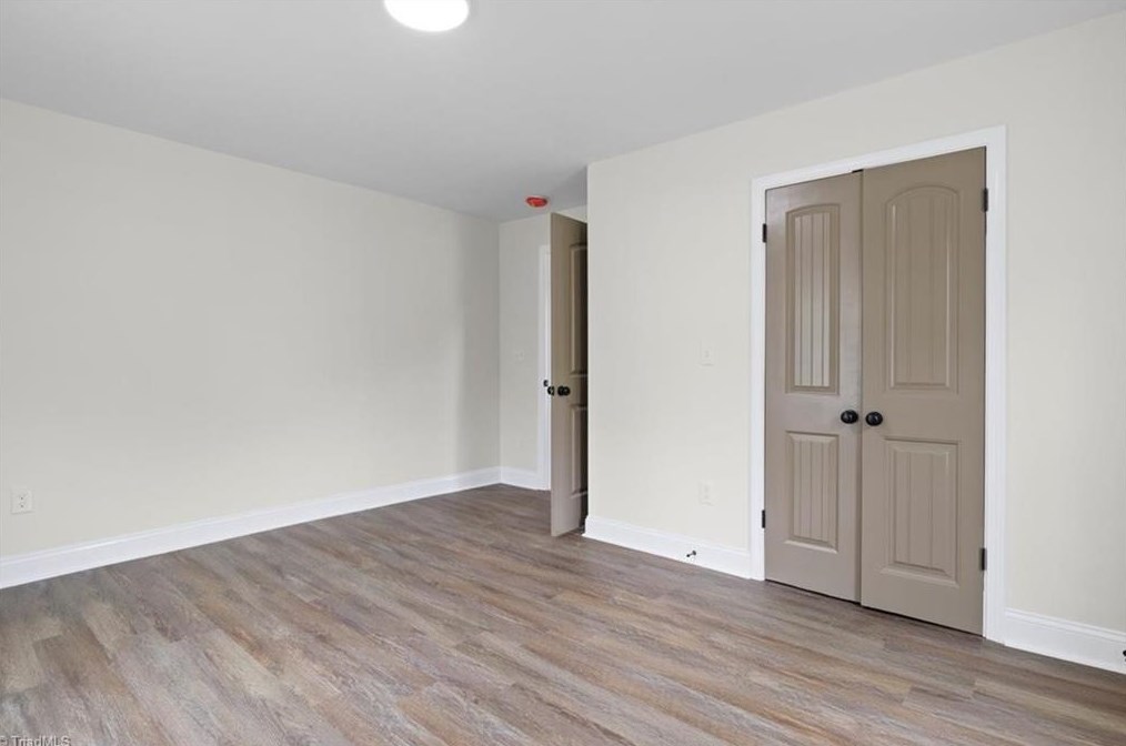 814 Douglas St, Greensboro NC  27406-1813 exterior