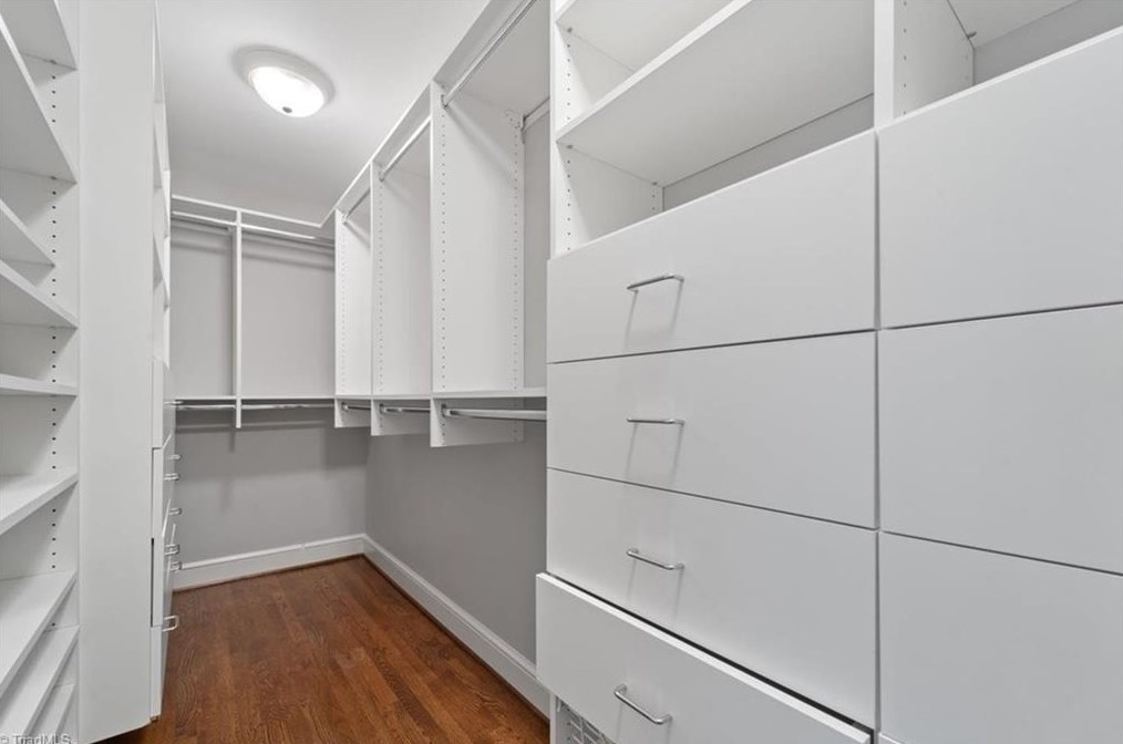 3609 Redfield Dr, Greensboro NC  27410-2829 exterior