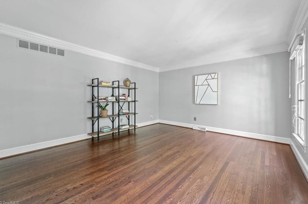 3609 Redfield Dr, Greensboro NC  27410-2829 exterior