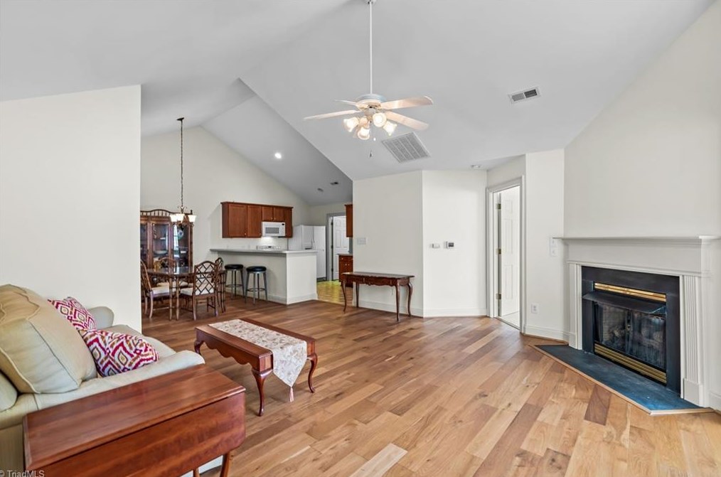 2231 Eagle Nesting Ln, Greensboro NC 27407-3900 exterior