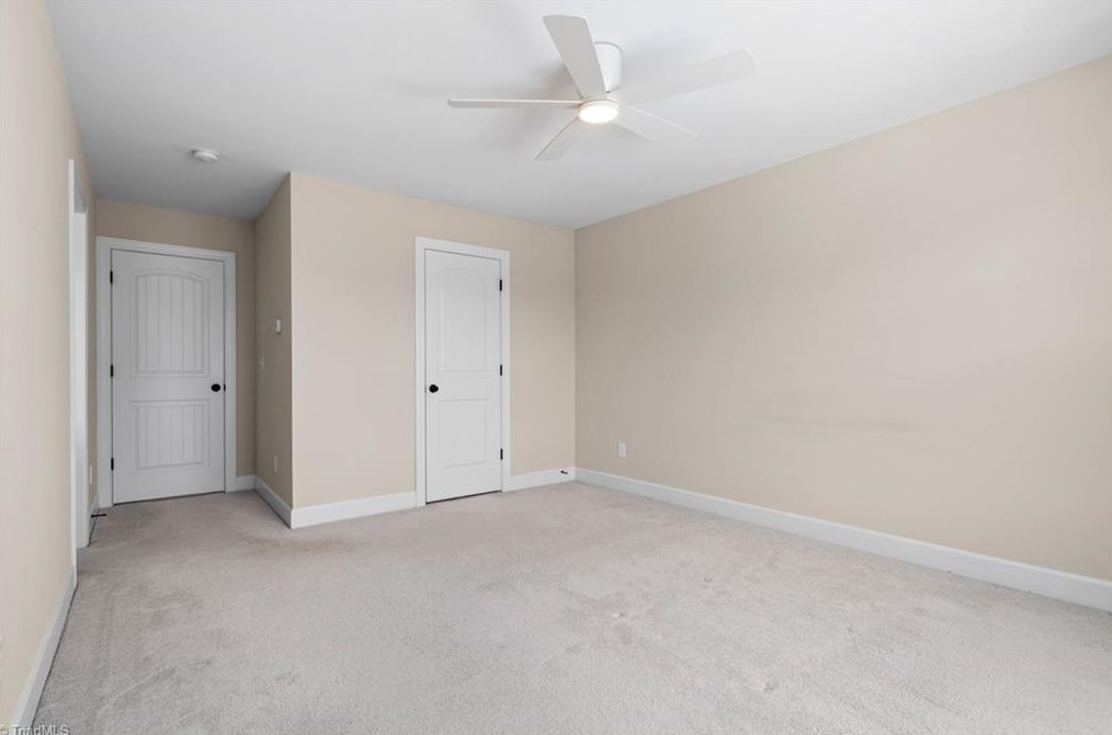 4025 Canterwood Dr, Greensboro NC  27410-9936 exterior