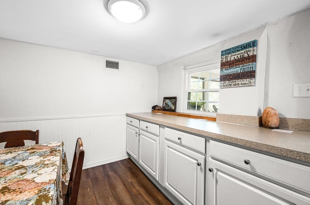 4650 Randleman Lake Rd, Randleman NC  27317-8269 exterior