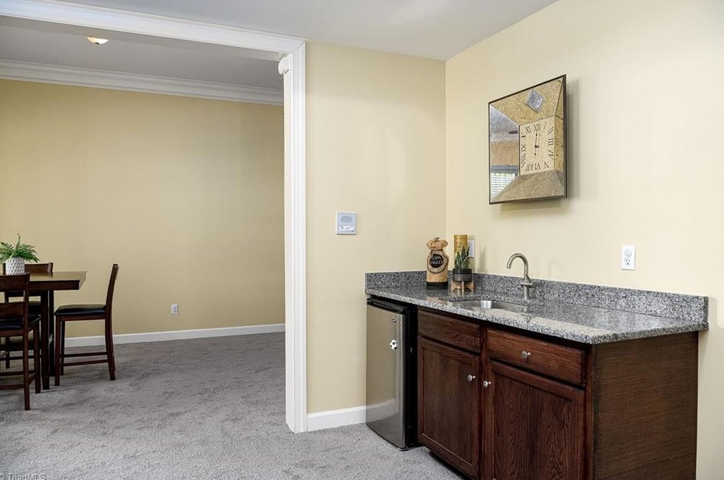 6090 Clopton Dr, Greensboro NC 27455-8373 exterior