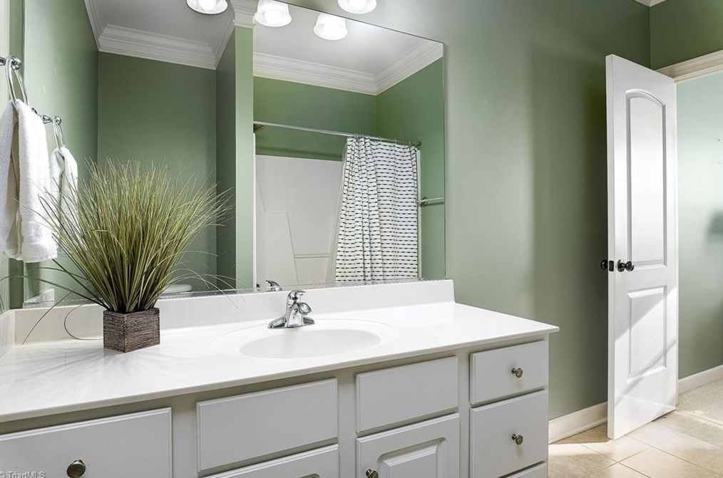 6090 Clopton Dr, Greensboro NC 27455-8373 exterior