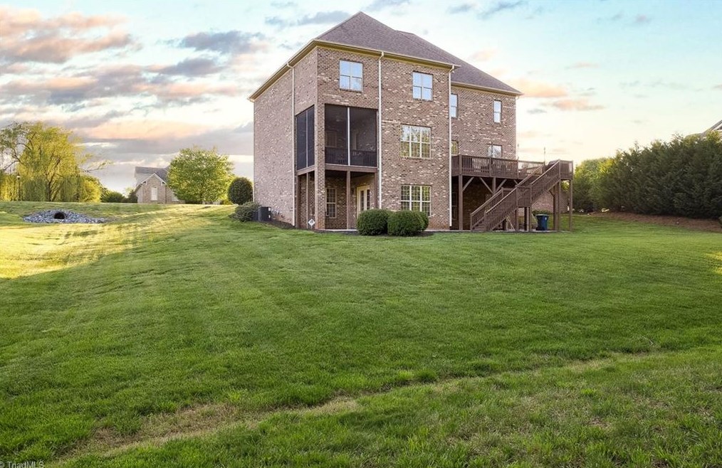 6090 Clopton Dr, Greensboro NC 27455-8373 exterior