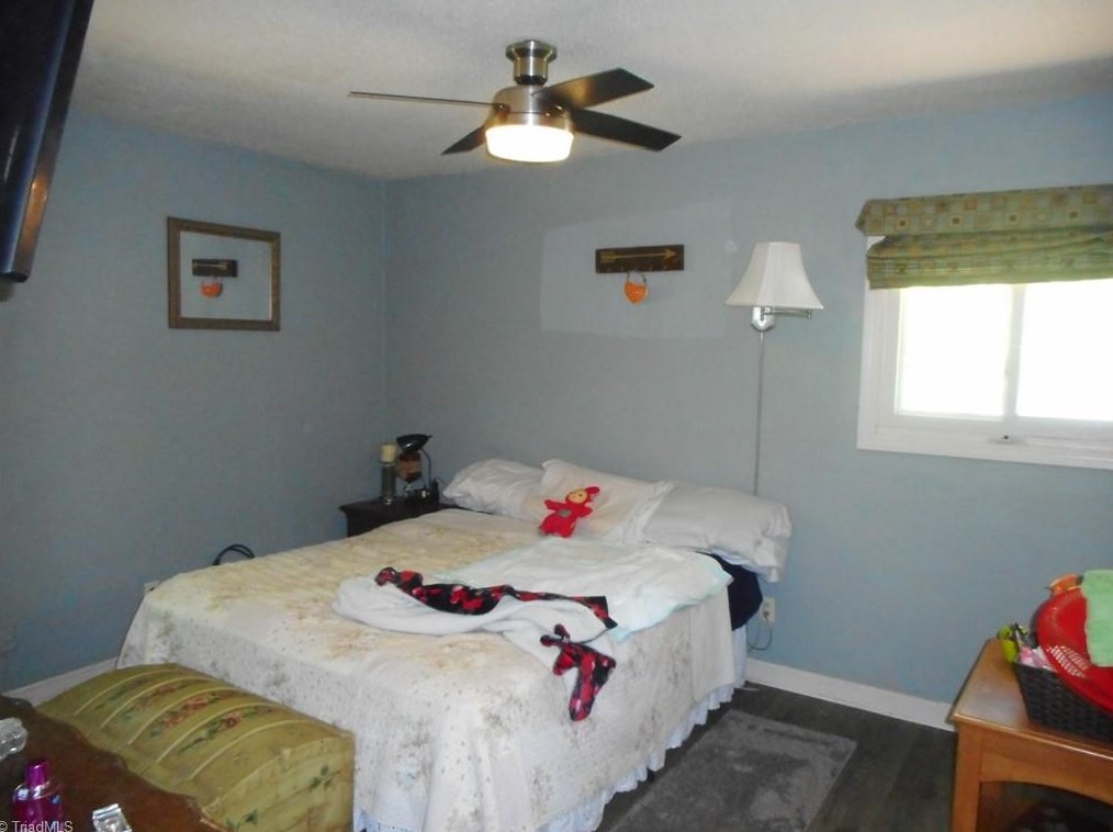5844 Nc Highway 49, Burlington NC  27215-9635 exterior