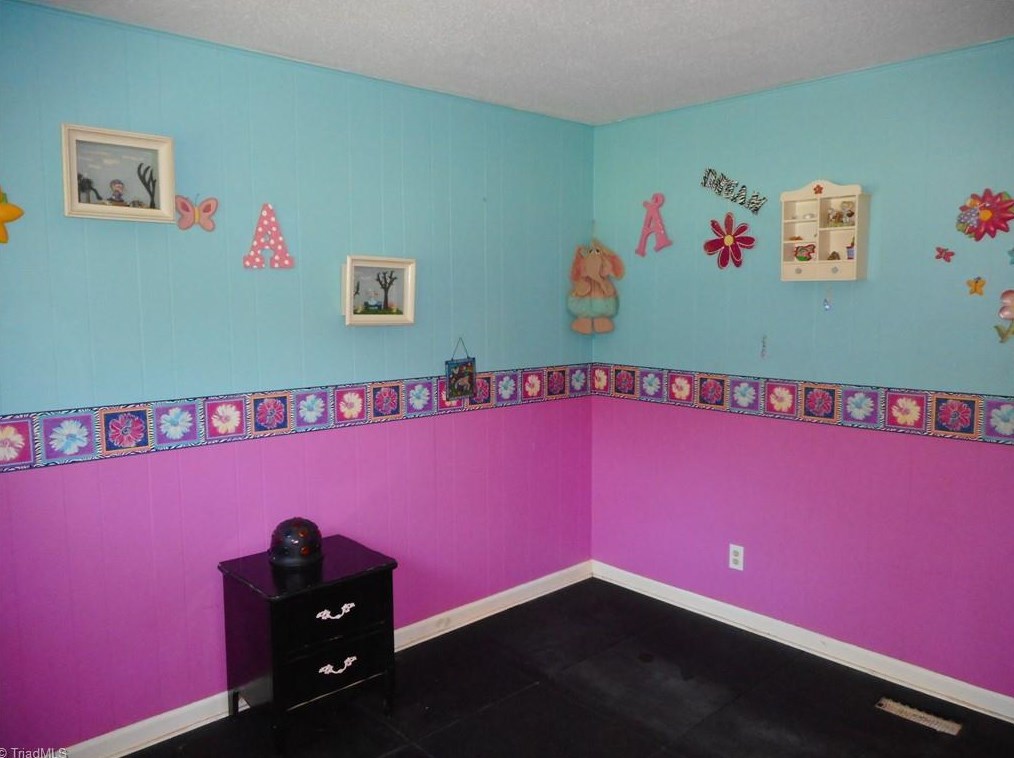 5844 Nc Highway 49, Burlington NC  27215-9635 exterior