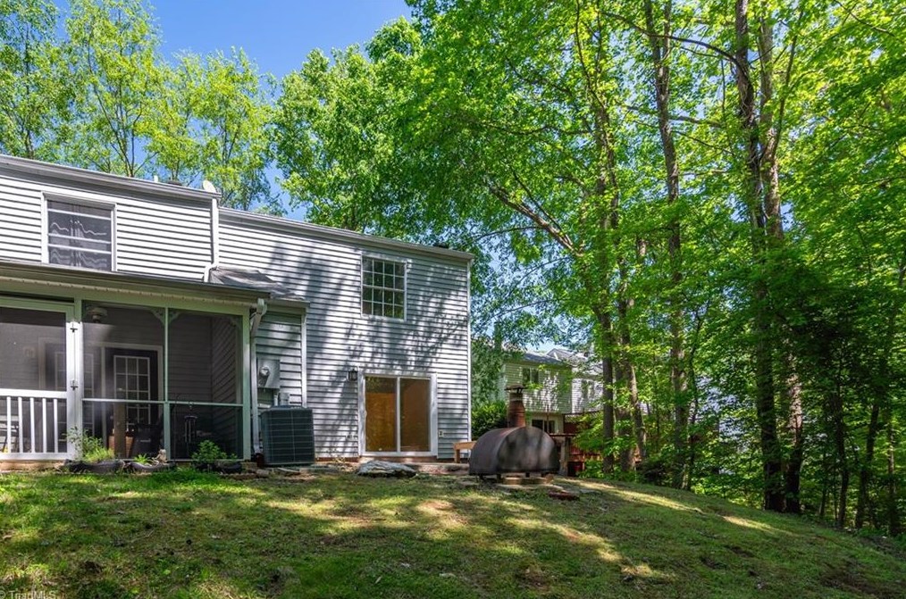 154 Luxon Pl, Cary NC 27513-4835 exterior