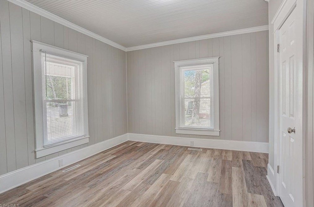 2311 Vandalia Rd, Greensboro NC  27406-6451 exterior