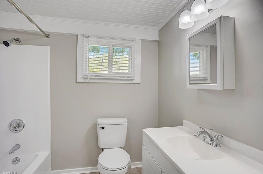 2311 Vandalia Rd, Greensboro NC  27406-6451 exterior