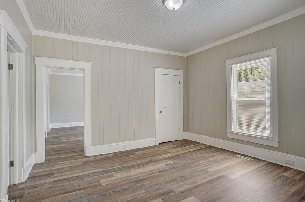 2311 Vandalia Rd, Greensboro NC  27407-7624 exterior