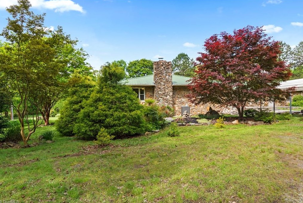 144 Woodard Rd, Lexington NC  27292-9431 exterior