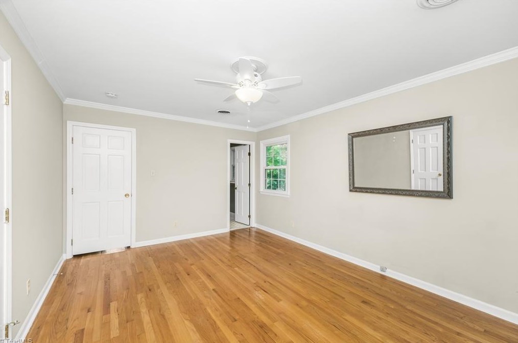 1719 Aftonshire Dr, Greensboro NC  27410-2920 exterior