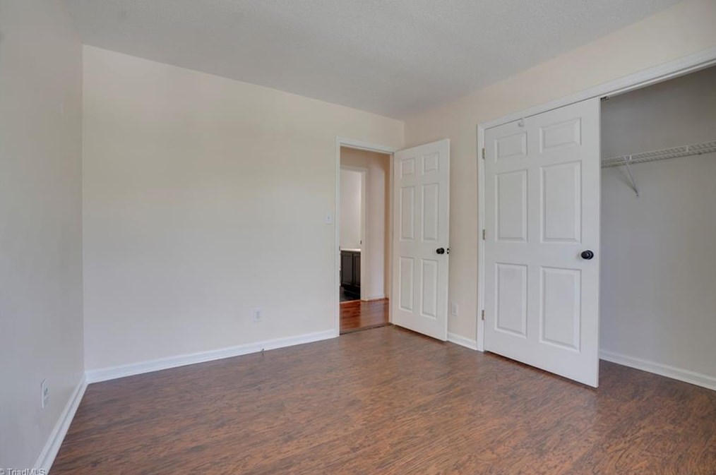 7100 Chaftain Pl, Greensboro NC  27410-8658 exterior