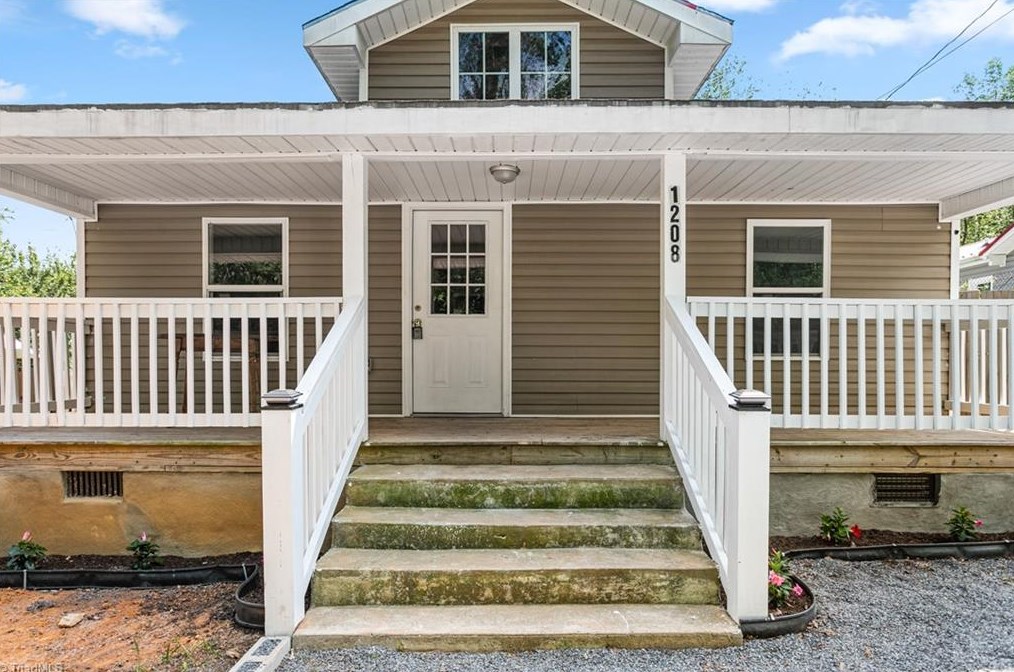 1208 Anderson Pl, High Point NC  27260-6807 exterior