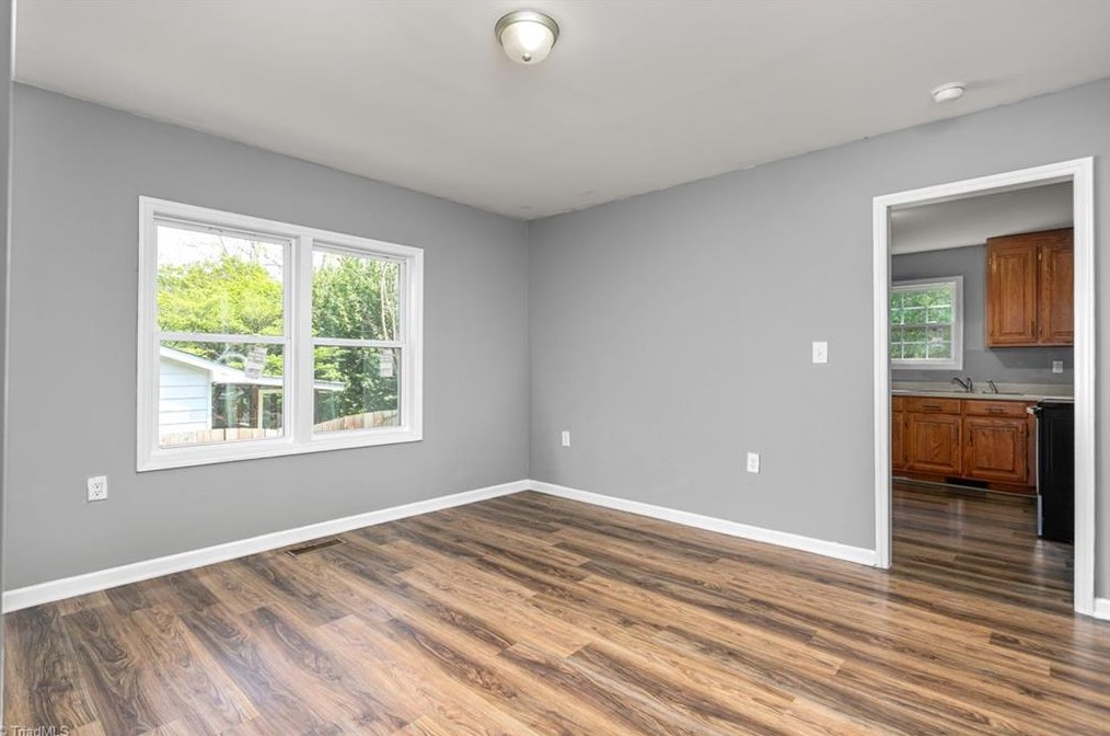 1208 Anderson Pl, High Point NC  27260-6807 exterior