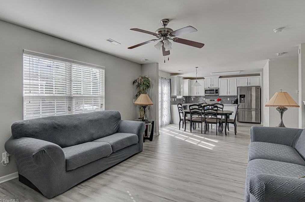 711 Traveller Dr, Whitsett NC  27377-8790 exterior