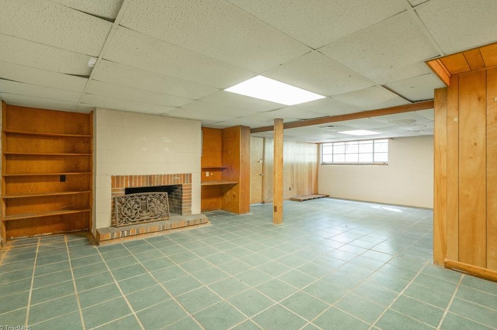 1200 Lockland Ave, Winston Salem NC  27103-2740 exterior