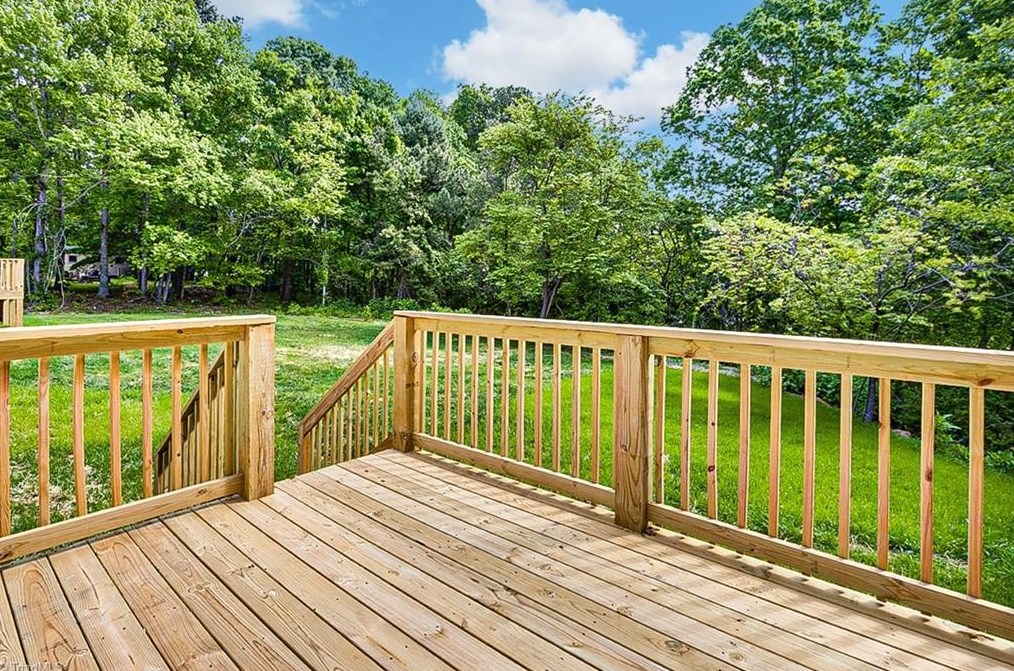 2648 Idlewild Drive Ext, Randleman NC 27317-7533 exterior