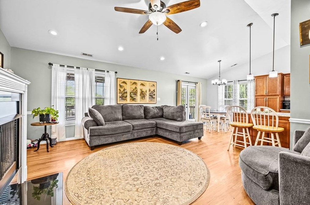 135 Golden Rod Ln, Lexington NC  27295-6895 exterior