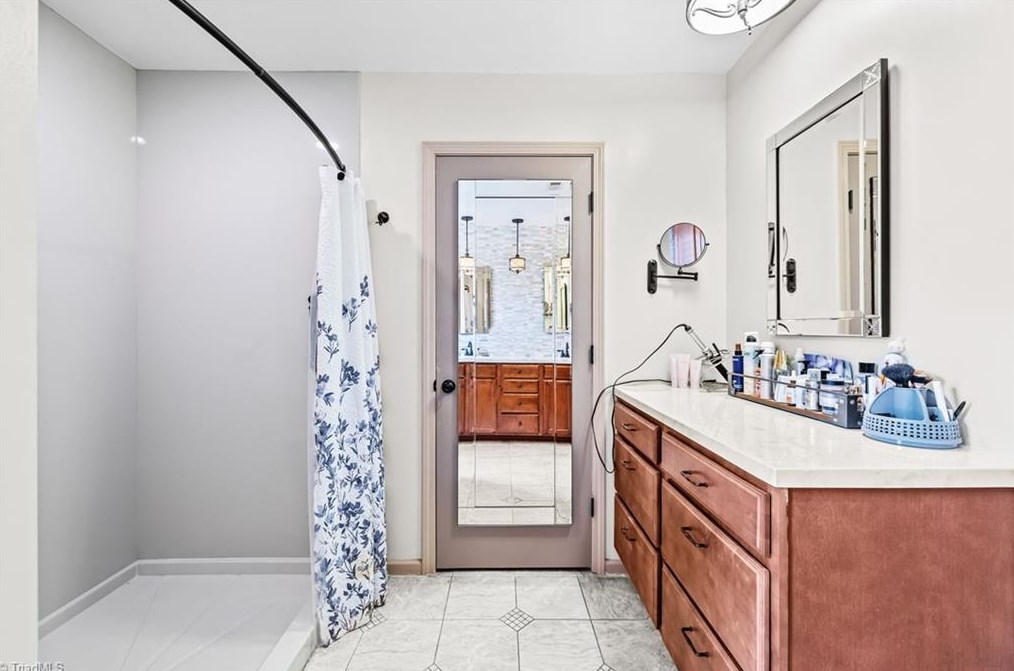 135 Golden Rod Ln, Lexington NC  27295-6887 exterior