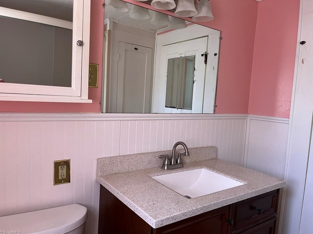 221 Spring St, Farmington NC 27028-2235 exterior