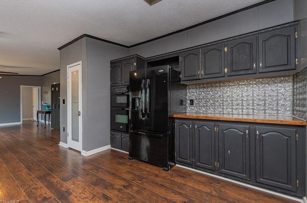 1520 Burgess Rd, Cycle NC 27020-7651 exterior