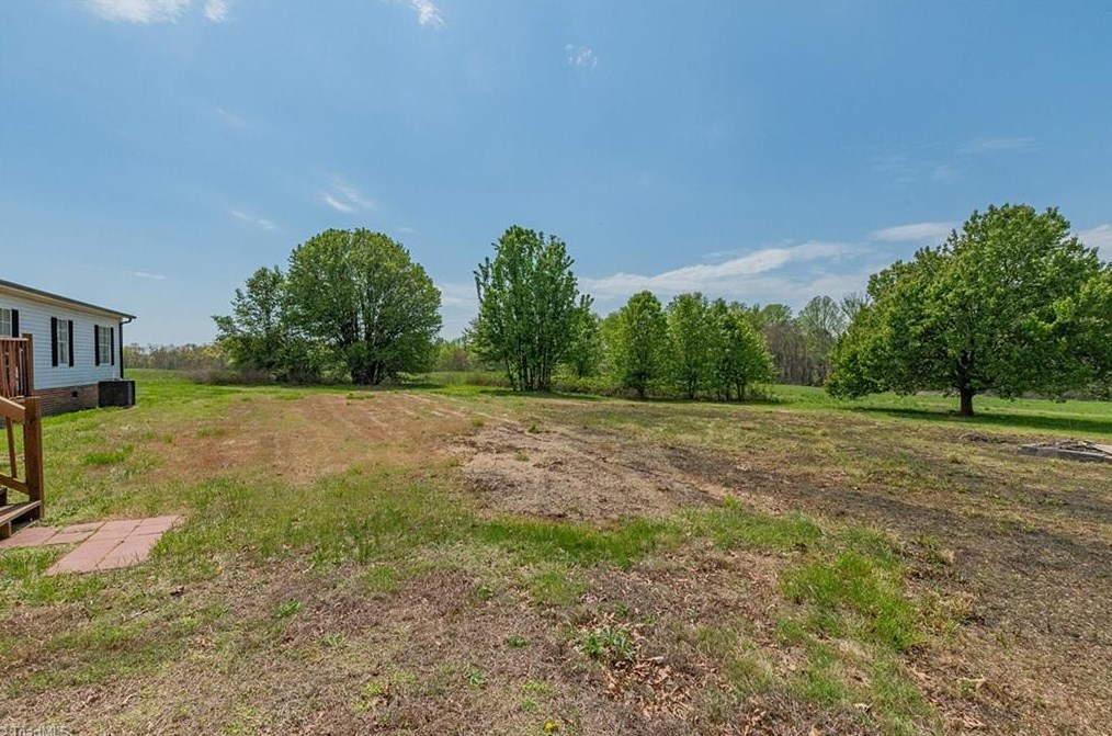 1520 Burgess Rd, Cycle NC 27020-7651 exterior