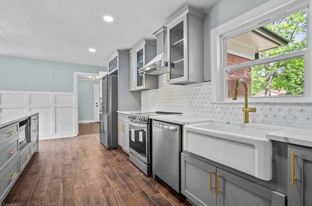 630 Chester Rd, Winston Salem NC  27104-1704 exterior