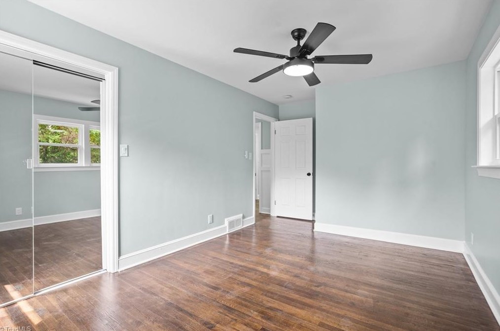 630 Chester Rd, Winston Salem NC  27104-1704 exterior