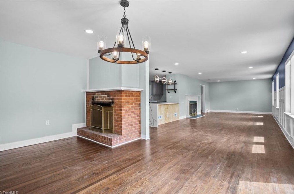 630 Chester Rd, Winston Salem NC  27104-1704 exterior