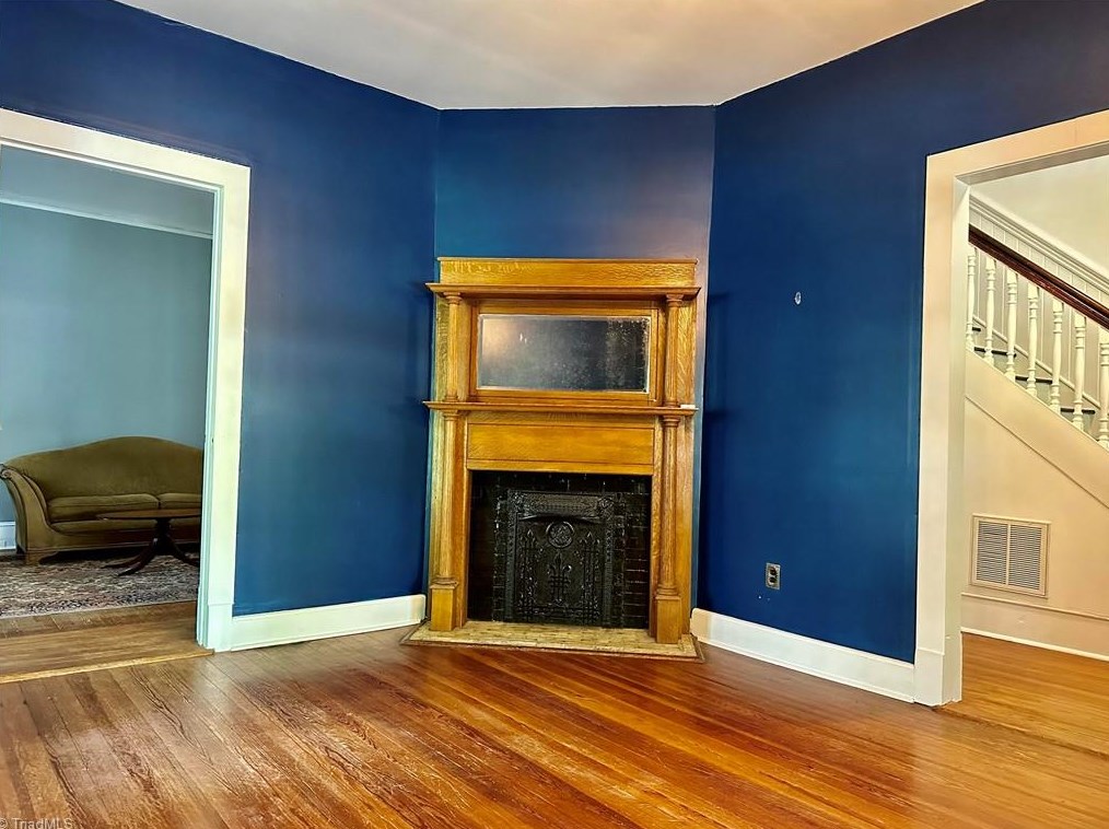 605 5th Ave, Greensboro NC  27405-7717 exterior