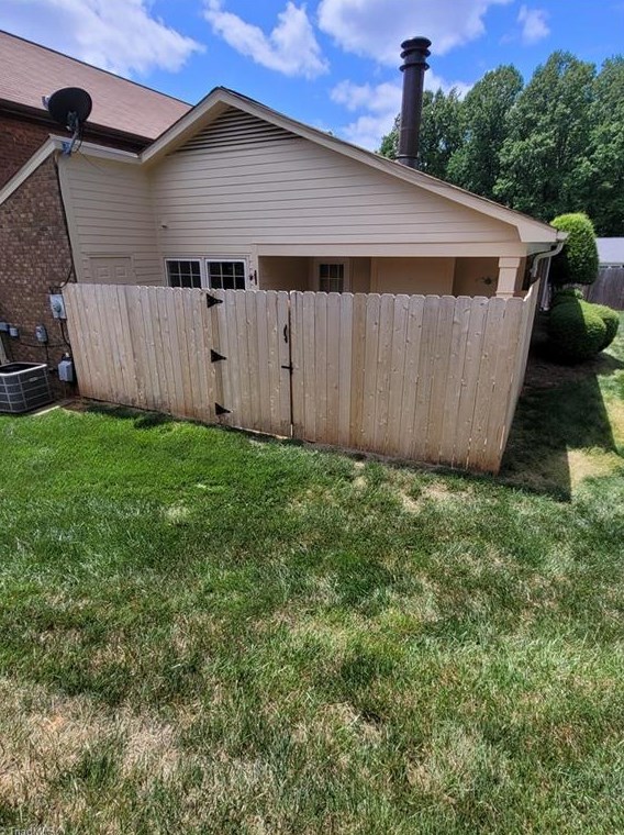 4930 Tower Rd, Greensboro NC  27410-5755 exterior