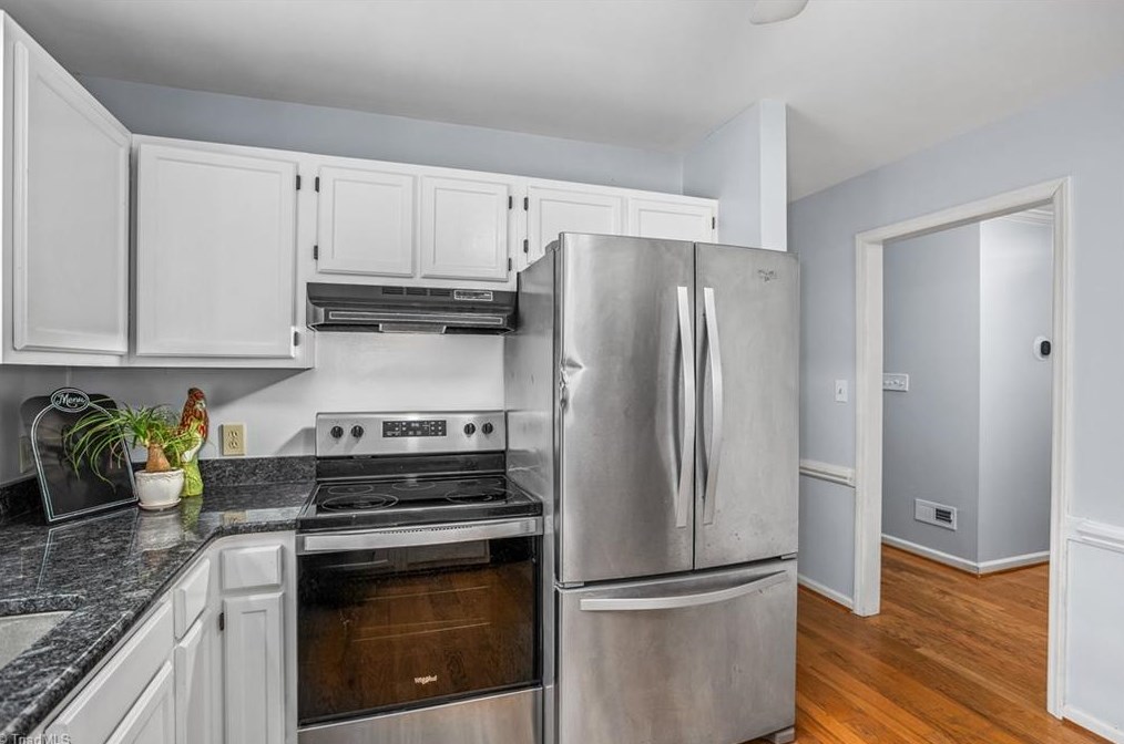 1413 Wiley Lewis Rd, Greensboro NC  27406-9597 exterior