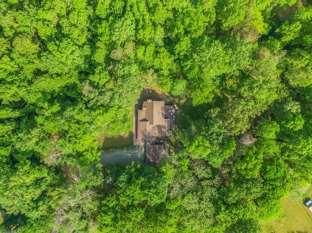 1413 Wiley Lewis Rd, Greensboro NC  27406-9597 exterior