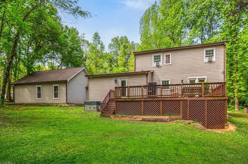 1413 Wiley Lewis Rd, Greensboro NC  27406-9597 exterior