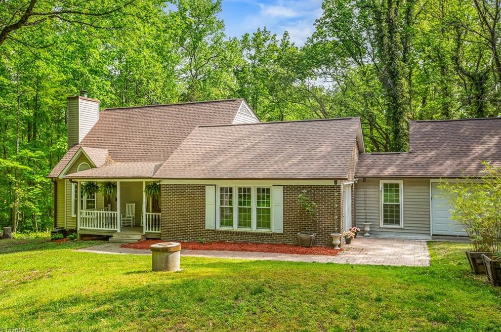 1413 Wiley Lewis Rd, Greensboro NC  27406-9597 exterior