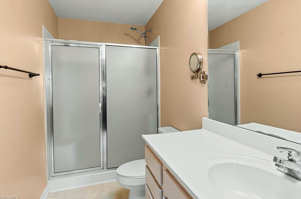 103 Campbell Gdn Rd, Kernersville NC  27284-8770 exterior