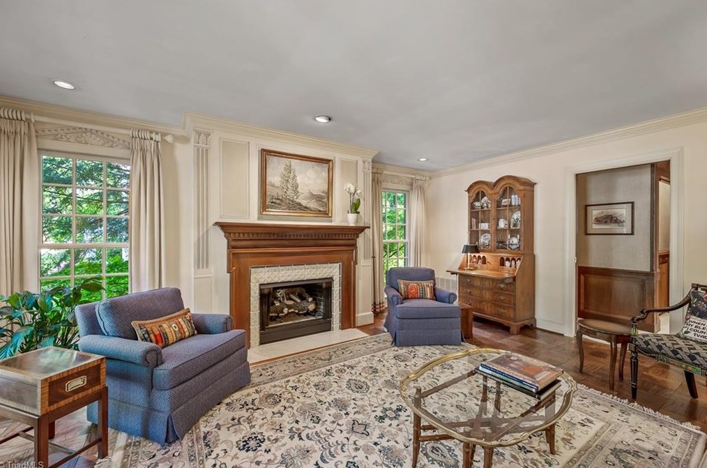 3521 Buena Vista Rd, Winston Salem NC  27106-5736 exterior