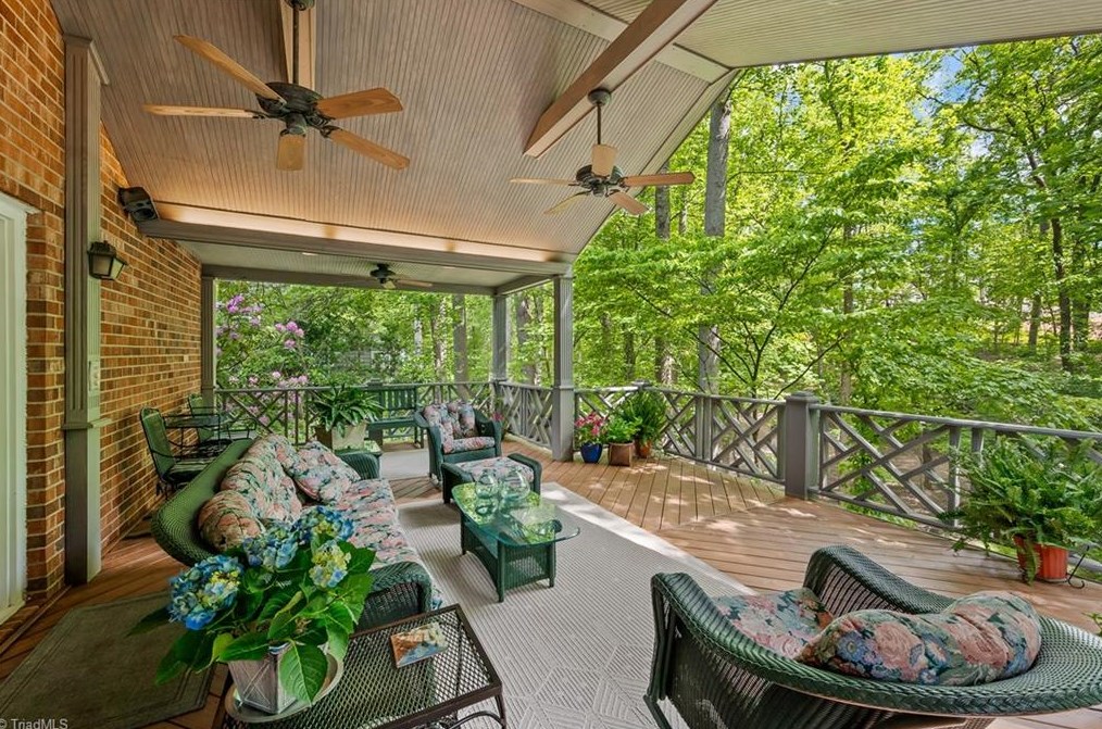 3521 Buena Vista Rd, Winston Salem NC  27106-5736 exterior