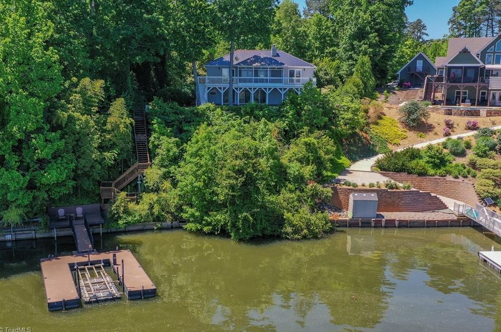 127 Rabbit Run, Lexington NC  27292-8113 exterior