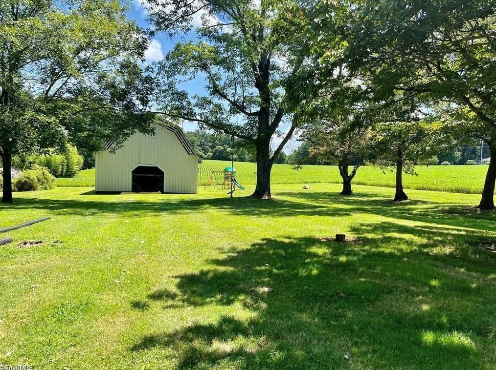 1501 Poplar Springs Rd, Elkin NC 28621-6101 exterior