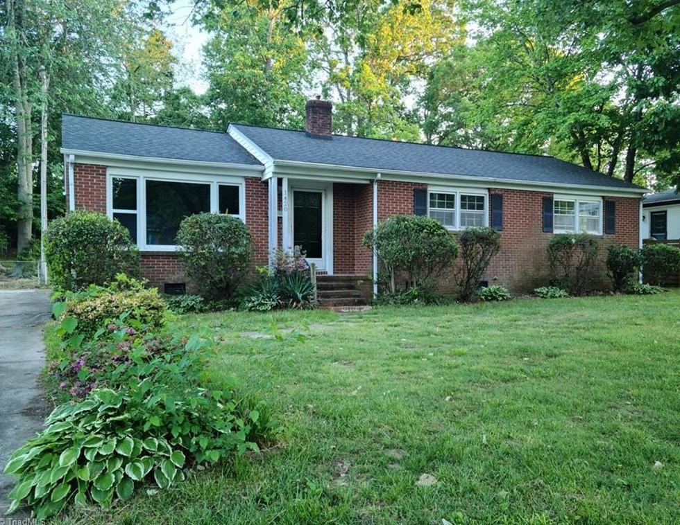 1420 Chatham Dr, High Point NC  27265-3228 exterior