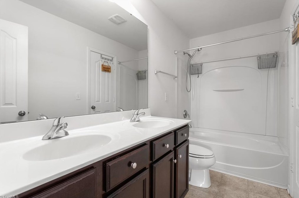 2024 Buckminster Dr, Whitsett NC 27377-9351 exterior