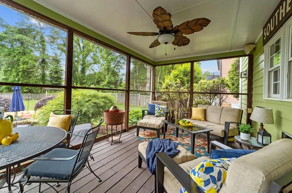 3705 Middlebury Way, Greensboro NC 27410-8692 exterior