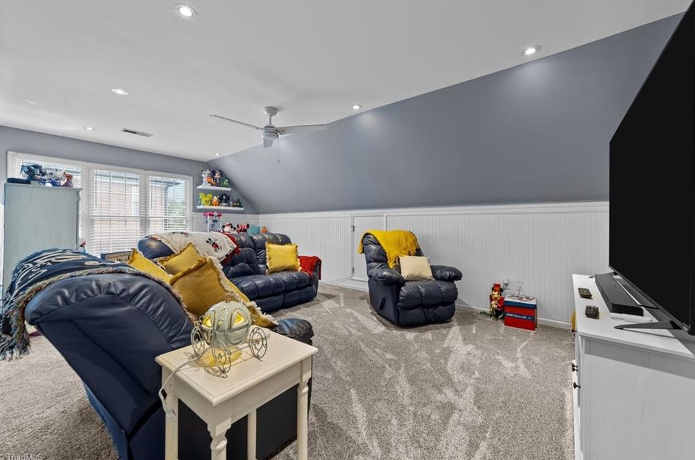 3705 Middlebury Way, Greensboro NC 27410-8692 exterior