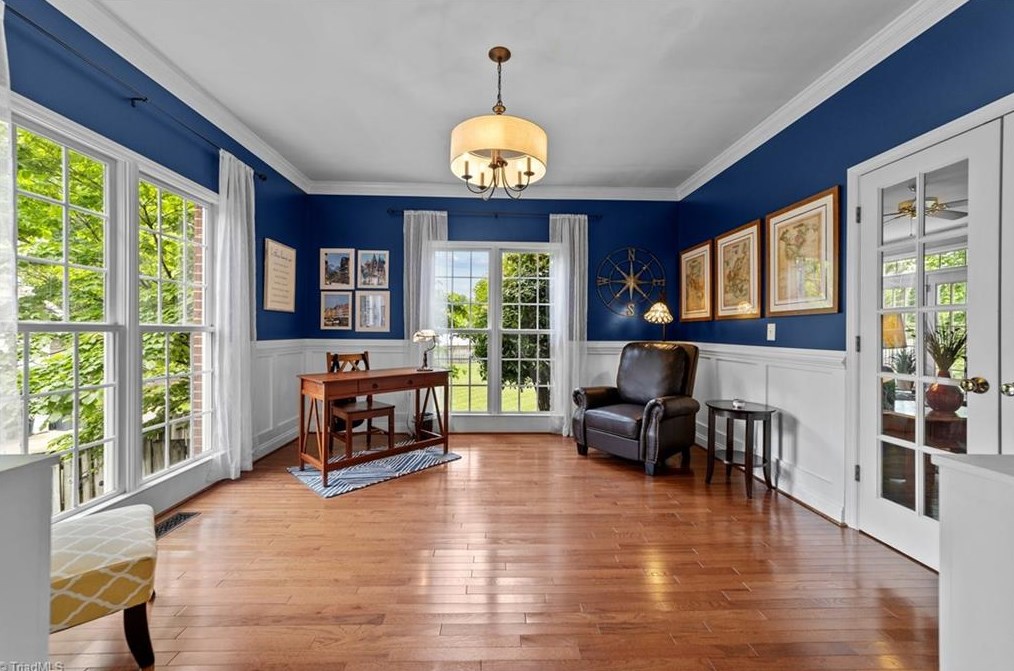 3705 Middlebury Way, Greensboro NC 27410-8692 exterior