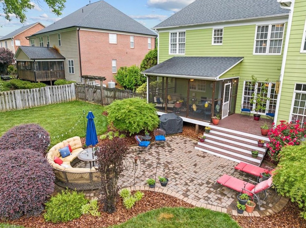 3705 Middlebury Way, Greensboro NC 27410-8692 exterior